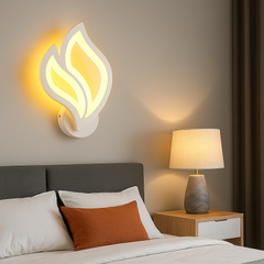 Aplica LED LUBAN Aura Alb 20W, design compact, montata in dormitor modern pentru lumina ambientala reglabila si eleganta