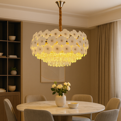 Candelabru floral Ø600 mm auriu cu 10 surse E27, design elegant potrivit pentru zona de dining mare și iluminată uniform.