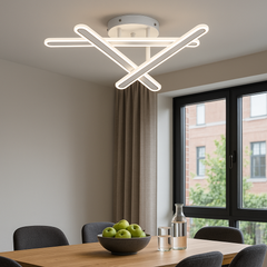 Lustra LED moderna L73030/3WH+CR alba cu accente cromate si forma ondulata, iluminand zona de dining, controlabila cu telecomanda.