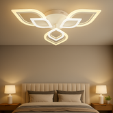 Lustra LED moderna 48W cu 3 cercuri si lumina ajustabila 3000K-6500K, ideala pentru dormitoare moderne cu iluminare confortabila si relaxanta