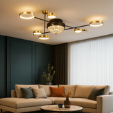 Lustra LED moderna 138W cu 7 brate si lumina reglabila 3000K-6500K cu telecomanda, montata in living mare pentru iluminare puternica, uniforma si eleganta