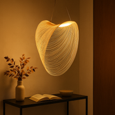 Pendul 9562-800 cu fire metalice aurii si LED 15W integrat, design artistic 3D ce adauga lumina ambientala si eleganta in livingurile moderne.