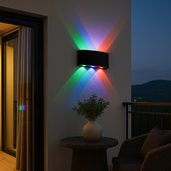 Aplica LED RGB 6W exterior, lumina multicolora, design modern negru, cu protectie la ploaie pentru decor arhitectural