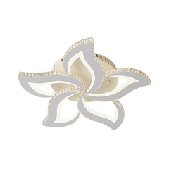 Lustra LED florala 120W cu 5 petale si efect RGB 50 perle, lumina reglabila 3500K-6500K cu telecomanda, montata in living modern pentru iluminare eleganta si decorativa