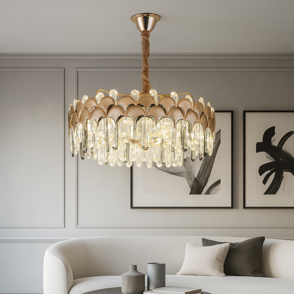 Candelabru LED rotund auriu Ø580 mm cu cristale verticale, montat in living mare, iluminare LED intensa 244W, design glam luxos