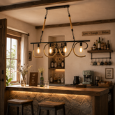 Pendul LED JD-83 montat într-un bar în stil rustic-industrial, cu frânghii decorative, structură metalică și iluminare suspendată cu dulii E27.