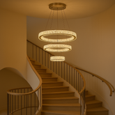 Lustra LED trei cercuri auriu Symphony 120W cu telecomanda, efect vizual impunator pentru scara interioara