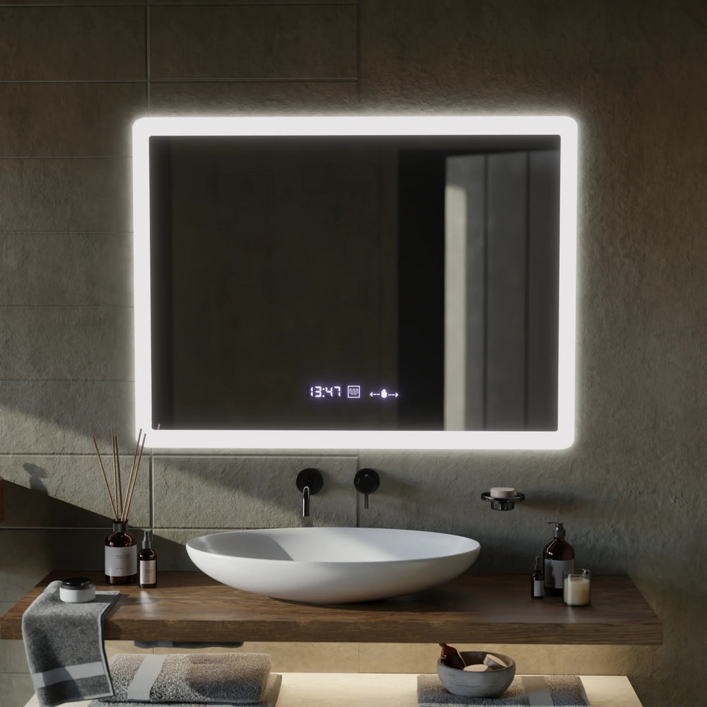 Oglinda LED 80x60 cm cu lumina rece si control tactil, design rectangular modern pentru baie eleganta.