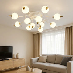 Lustra LED rotunda alb auriu Ø796, 192W, design modern, lumina reglabila cu telecomanda, scena living spatios si elegant.
