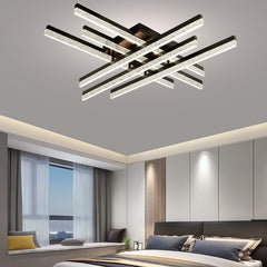 Lustra LED geometrica 144W negru mat cu reglaj de lumina si telecomanda, potrivita pentru un dormitor modern cu iluminare confortabila si adaptabila