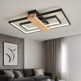Lustra LED neagra cu lemn, design modern, lumina ajustabila cu telecomanda, montata pe tavan in living elegant