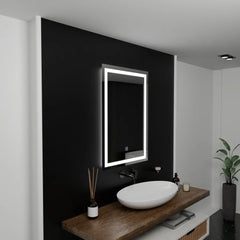 Oglinda LED 50x70 cm cu touch si contur luminos rece, design modern pentru baie si spatii contemporane.
