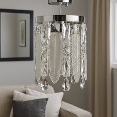 Pendul rotund cu cristale si 1 bec E27, montat in hol modern, iluminare ambientala rafinata si efect vizual glam.