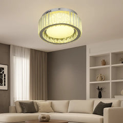 Lustra LED rotunda Ø300 cu efect cristal si telecomanda montata pe plafon in living modern