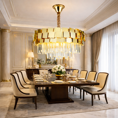 Candelabru rotund auriu cu cristale Ø600 mm deasupra mesei in dining, iluminat E27 puternic, design luxos fara telecomanda