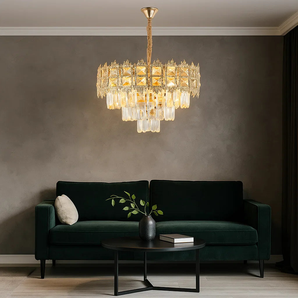 Candelabru auriu Ø400 cu 5 socluri E27 in living modern, iluminare ambientala eleganta pentru spatii medii, control prin intrerupator