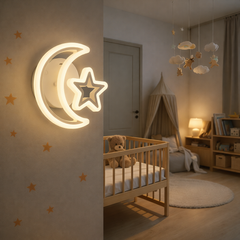 Aplica LED alba forma luna si stea, cu telecomanda, pe perete in camera copii