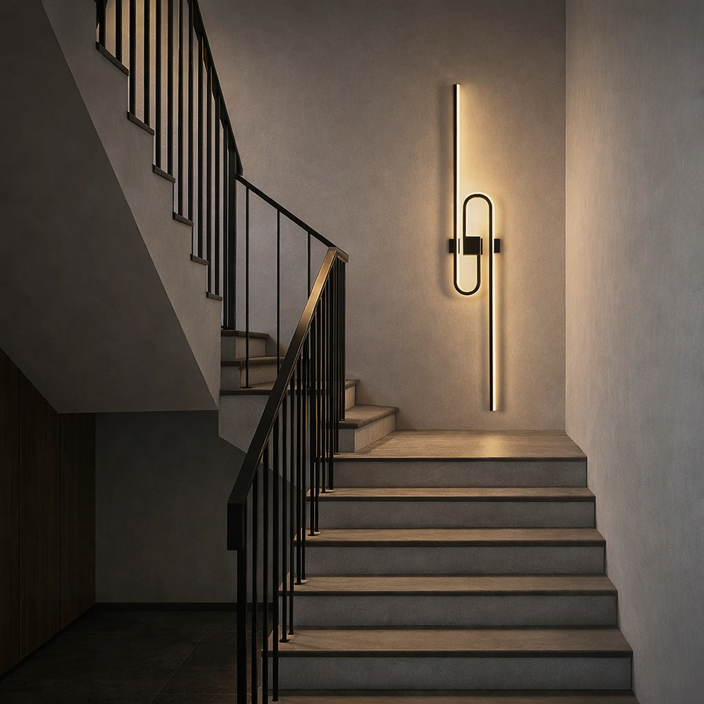 Aplica LED LUBAN Nexus verticala alb-negru, iluminare sigura si arhitecturala pentru casa scarilor