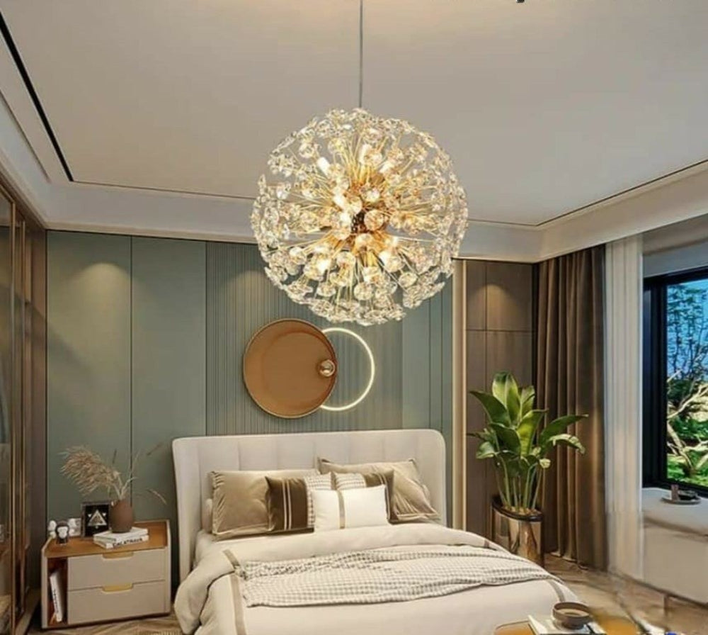 Suspensie aurie dreptunghiulara cu cristale, 9 becuri G9 LED, montata in dormitor modern, lumina calda, fara telecomanda