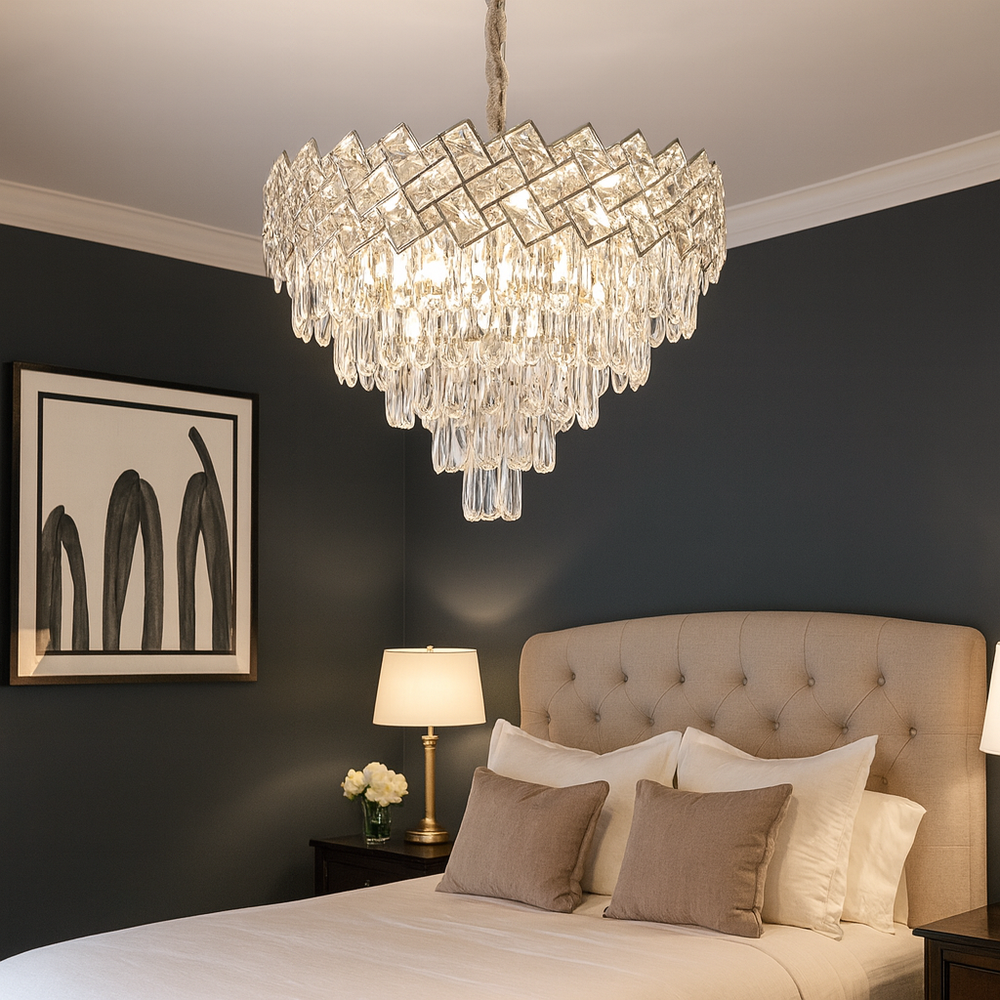 Candelabru rotund din cristal argintiu Ø500 mm, cu 7 surse E27 pentru lumina uniforma si decor sofisticat in dormitor