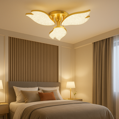 Lustra LED moderna Ø54 cm, petale acril aurii, lumina ajustabila cu telecomanda, perfecta pentru dormitor modern si confortabil, model 9141/3 FGD.