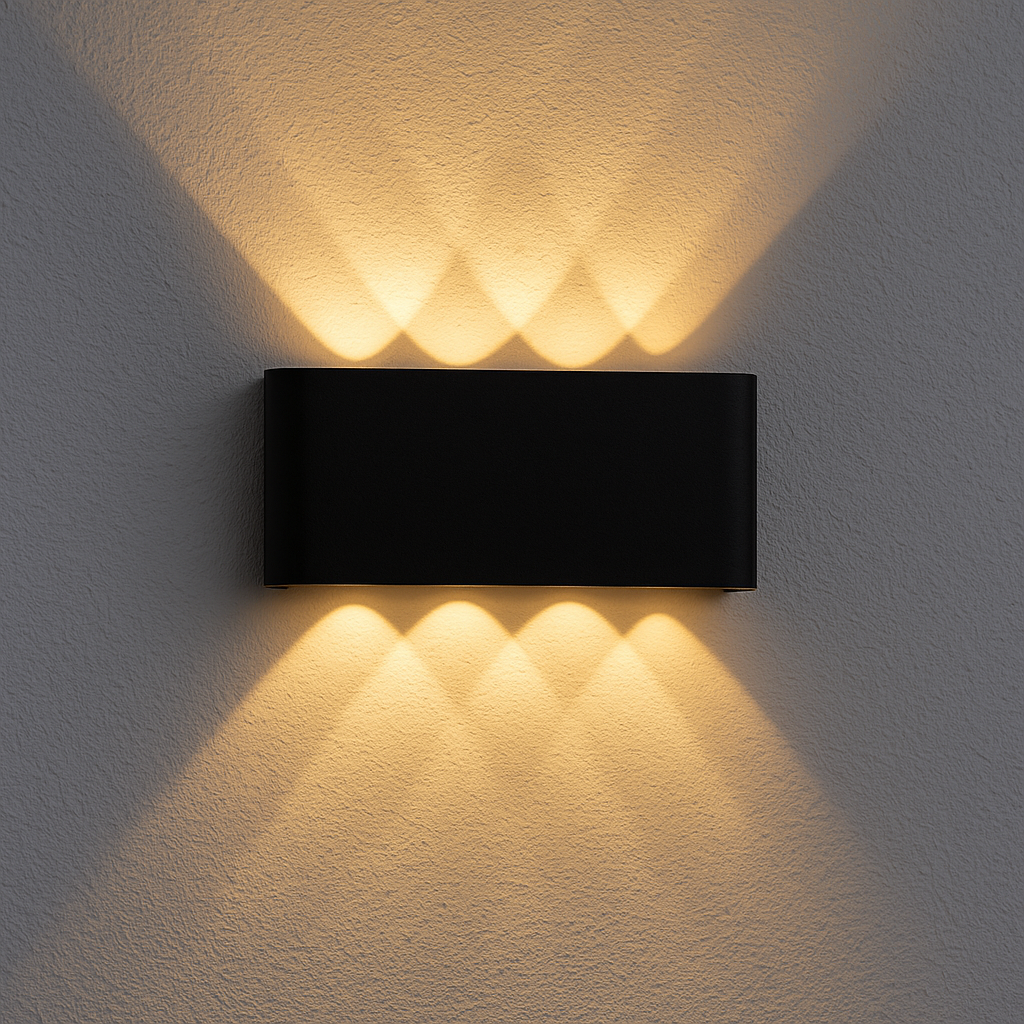 Aplica LED 8W lumina calda, negru mat, iluminare sus-jos, perfecta pentru holuri moderne si accente decorative.