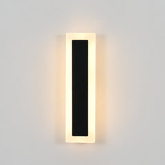 Aplica LED verticala 71103/300MB negru mat, design geometric 8W, lumina calda pentru hol si coridoare moderne.