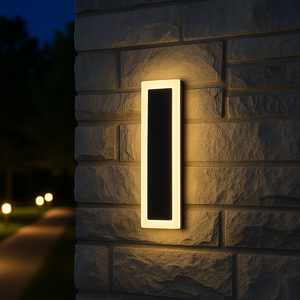 Aplica Exterior geometrica IP65 300mm negru mat 8W Cu LED, lumina calda
