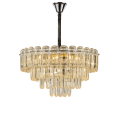 Candelabru rotund auriu cu 8 socluri E27, montat in dormitor mare, lumina uniforma si design modern rafinat.