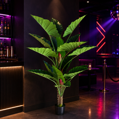 Plantă artificială Alocasia verde, 190 cm, cu frunze mari și bogate, aspect realist și ghiveci inclus, ideală pentru living, birou, hotel, restaurant, recepție, showroom și spații comerciale.
