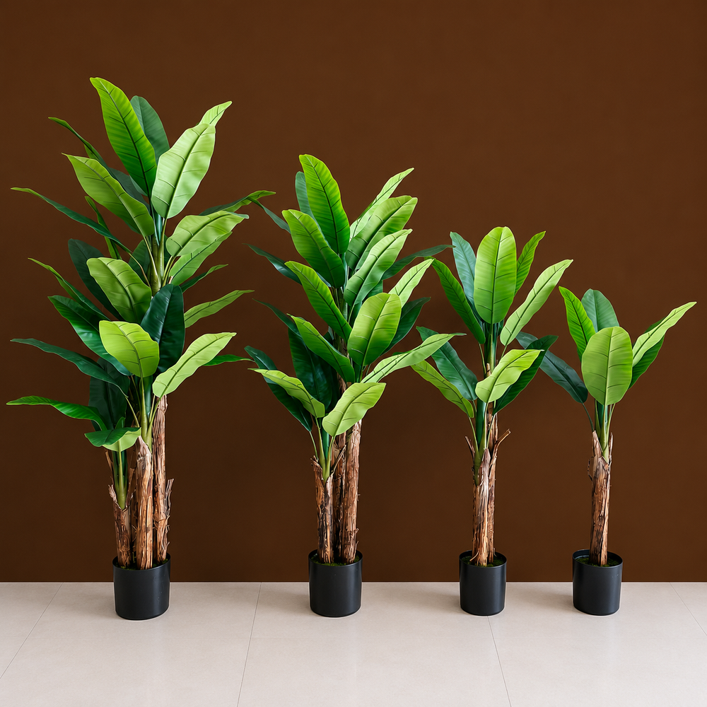 Plantă artificială Bananier verde, 140 cm, cu trei tulpini și frunziș tropical bogat, decorativă pentru living, birou, restaurant, hotel și spații comerciale.