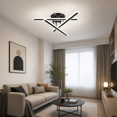 Lustra LED Modernă 73030/3BK neagră instalată într-un living contemporan, corp de iluminat cu design geometric și lumină LED reglabilă.