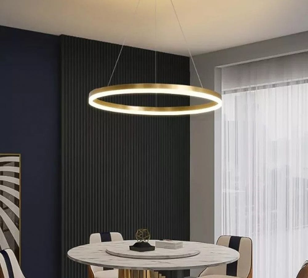 Lustra LED cerc rotund auriu 55W cu telecomanda, punct focal rafinat pentru zona de dining