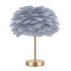 Veioza 8736 cu abajur floare din pene sintetice albe si baza metalica, decor glam ideal pentru living modern cu lumina calda ambientala.