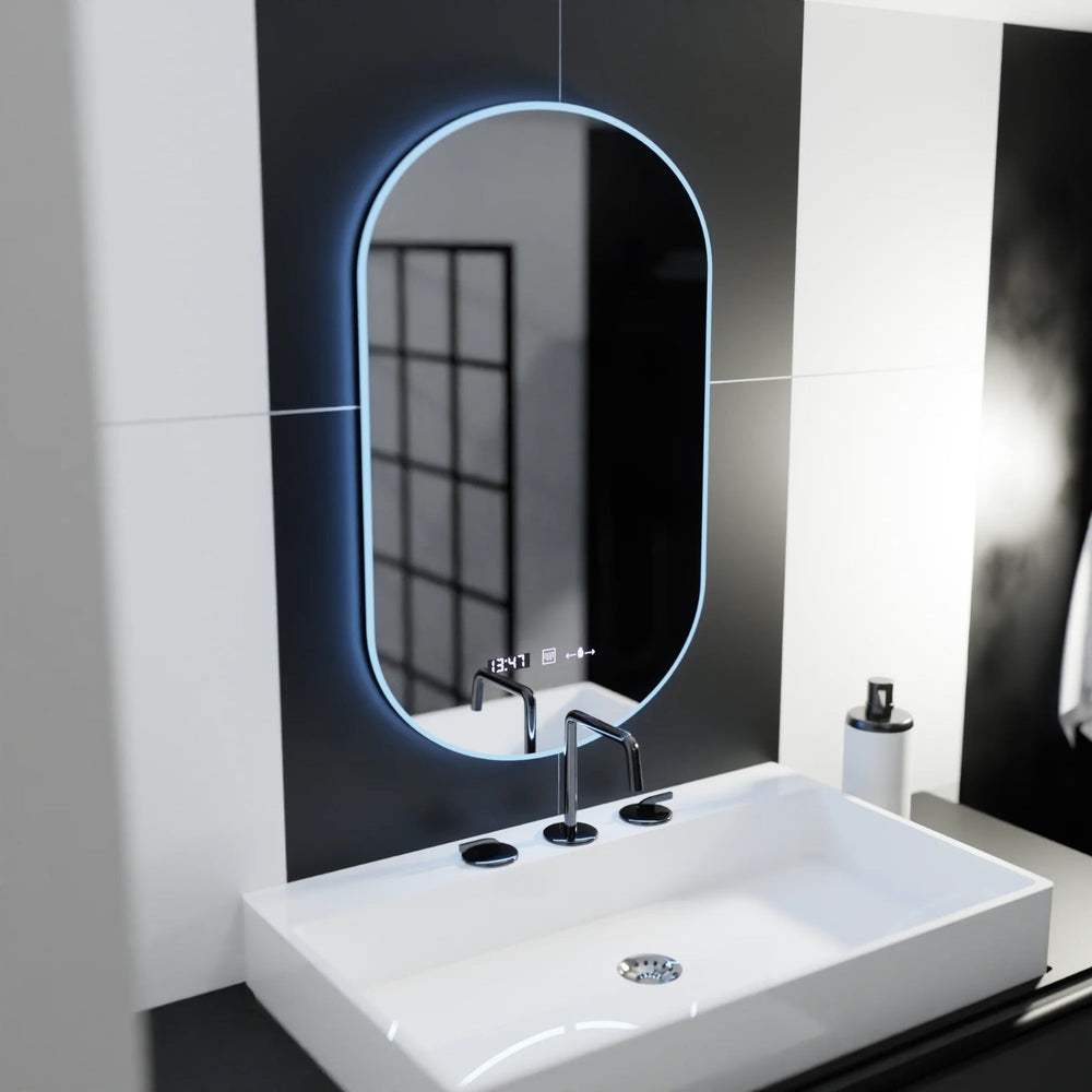 Oglinda smart ovala 50x80 cm LUBAN Lucia cu LED reglabil, contur luminos, afisaj digital si sistem de dezaburire pentru bai moderne.
