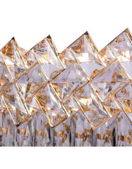 Candelabru rotund din cristal auriu Ø400 mm, iluminare calda si decor luxos intr-un dormitor sofisticat