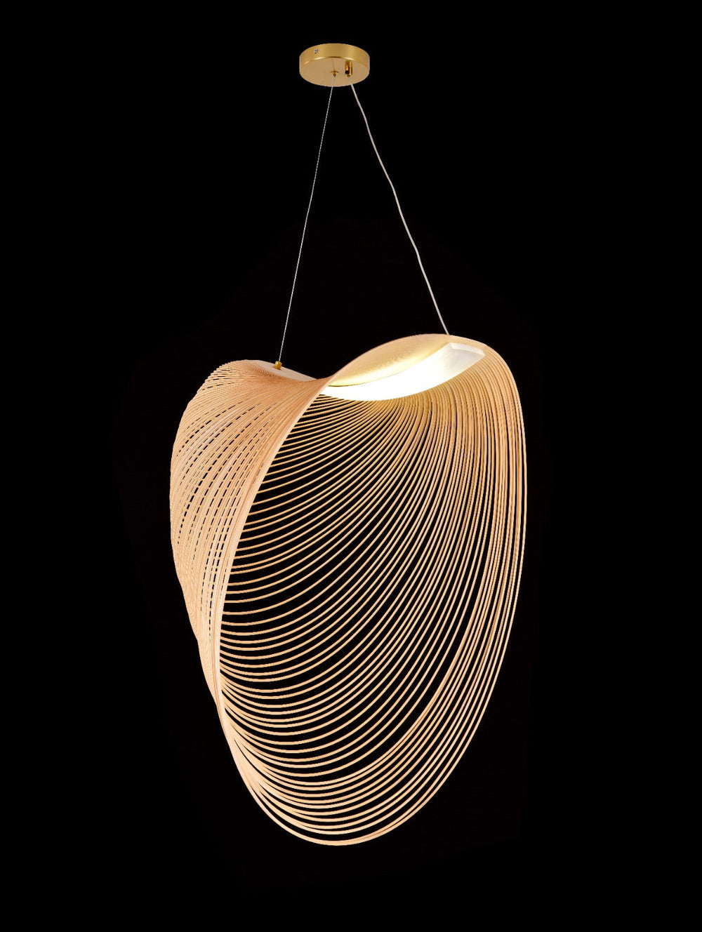 Pendul 9562-800 cu fire metalice aurii si LED 15W, excelent pentru scari inalte, oferind joc vizual 3D si iluminare ambientala calda.