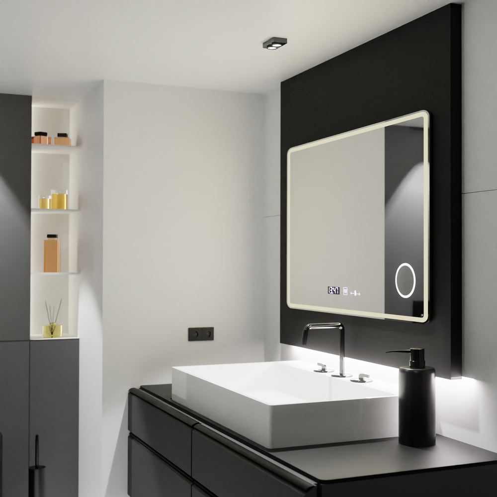 Oglinda smart dreptunghiulara LUBAN 120x80 cm cu LED reglabil, afisaj digital si sistem de dezaburire pentru bai moderne si spatii premium.
