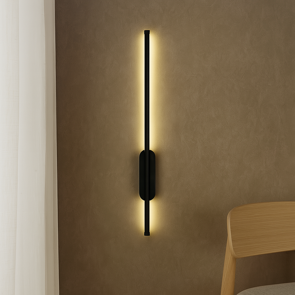Aplica LED LUBAN 600 neagra slim 16W montata pe perete in living modern minimalist