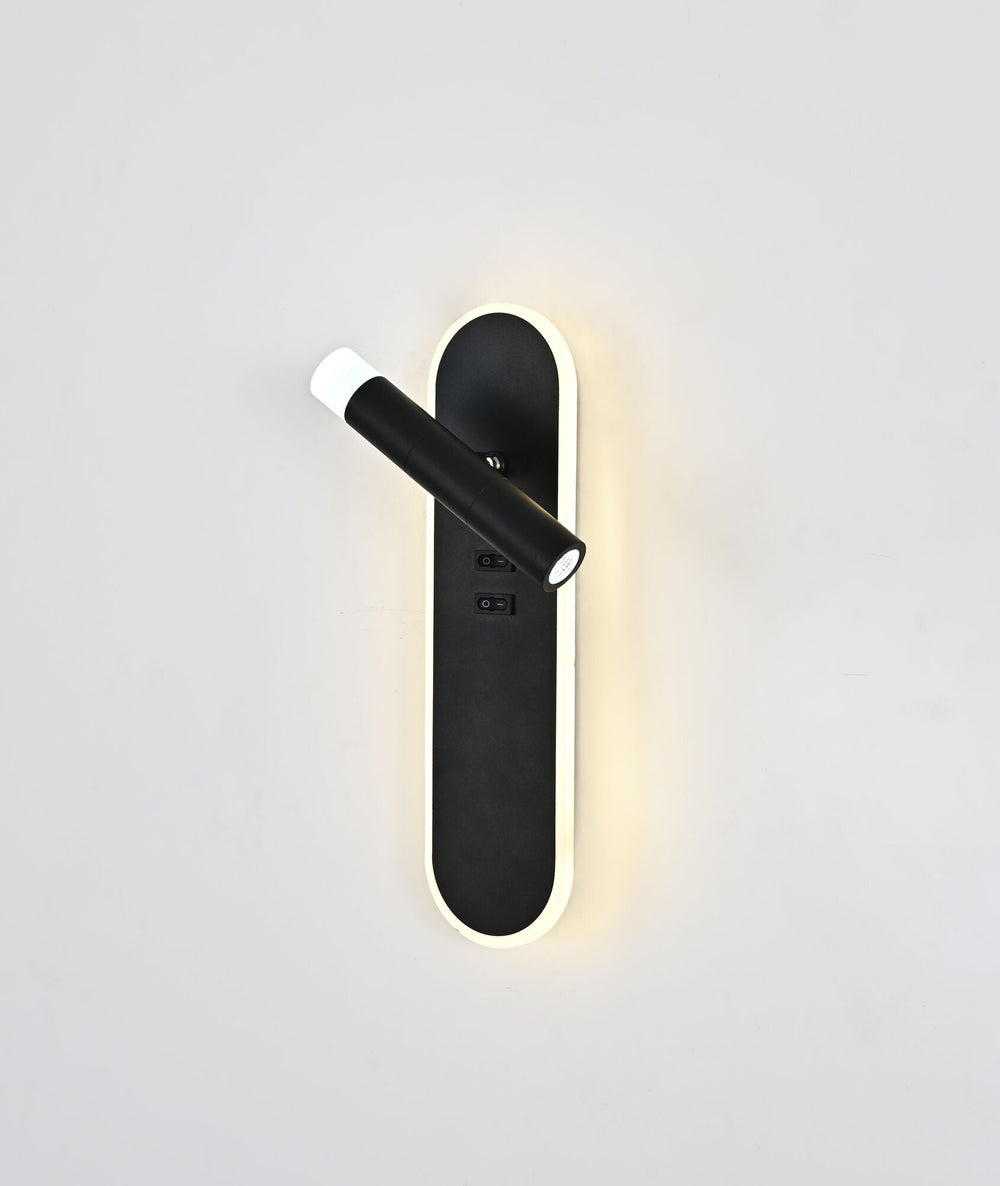 Aplica LED Dual Focus 34W, profil vertical negru mat cu spot directionat, iluminand livingul modern cu lumina adaptiva 3000–6500K